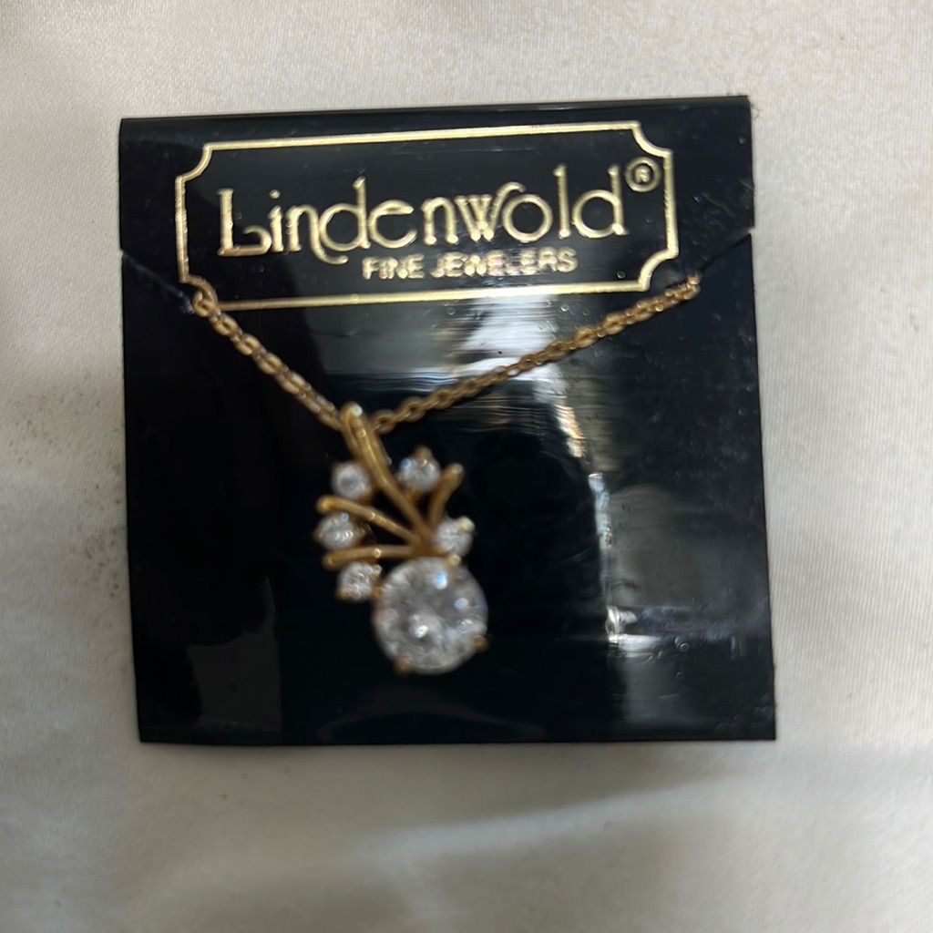 Ladies Necklace